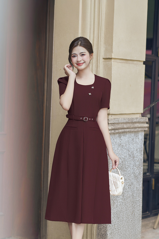 Đầm đỏ dáng chữ A xòe kèm thắt lưng KK178-36