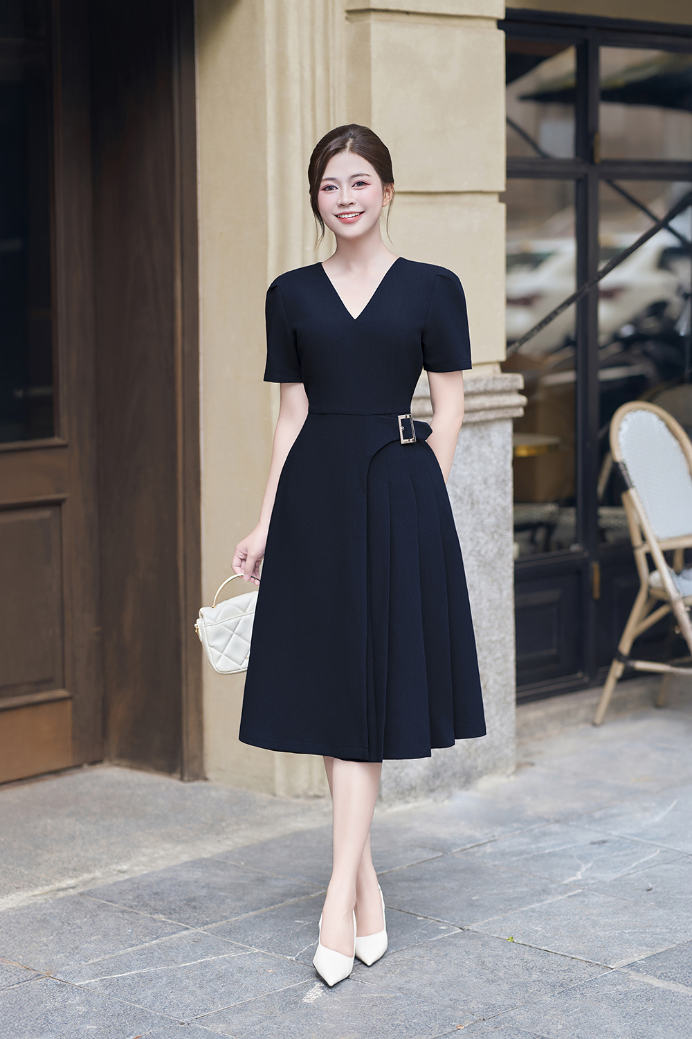 Đầm xòe công sở phối xếp ly một bên