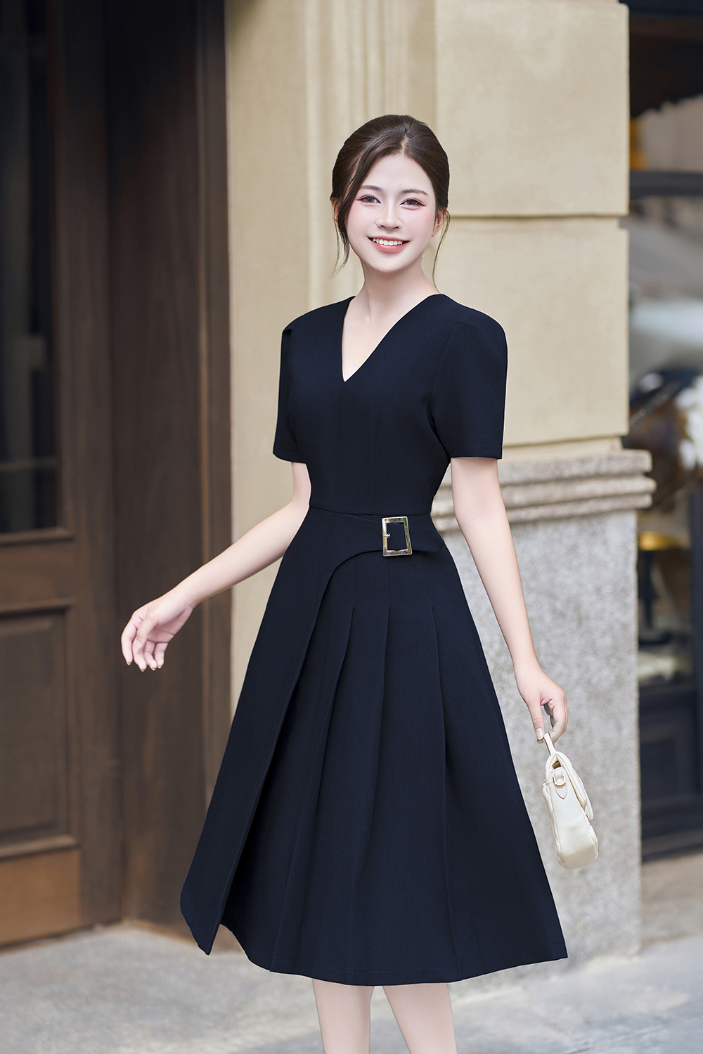 Đầm xòe công sở phối xếp ly một bên