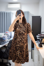 Đầm suông họa tiết beo