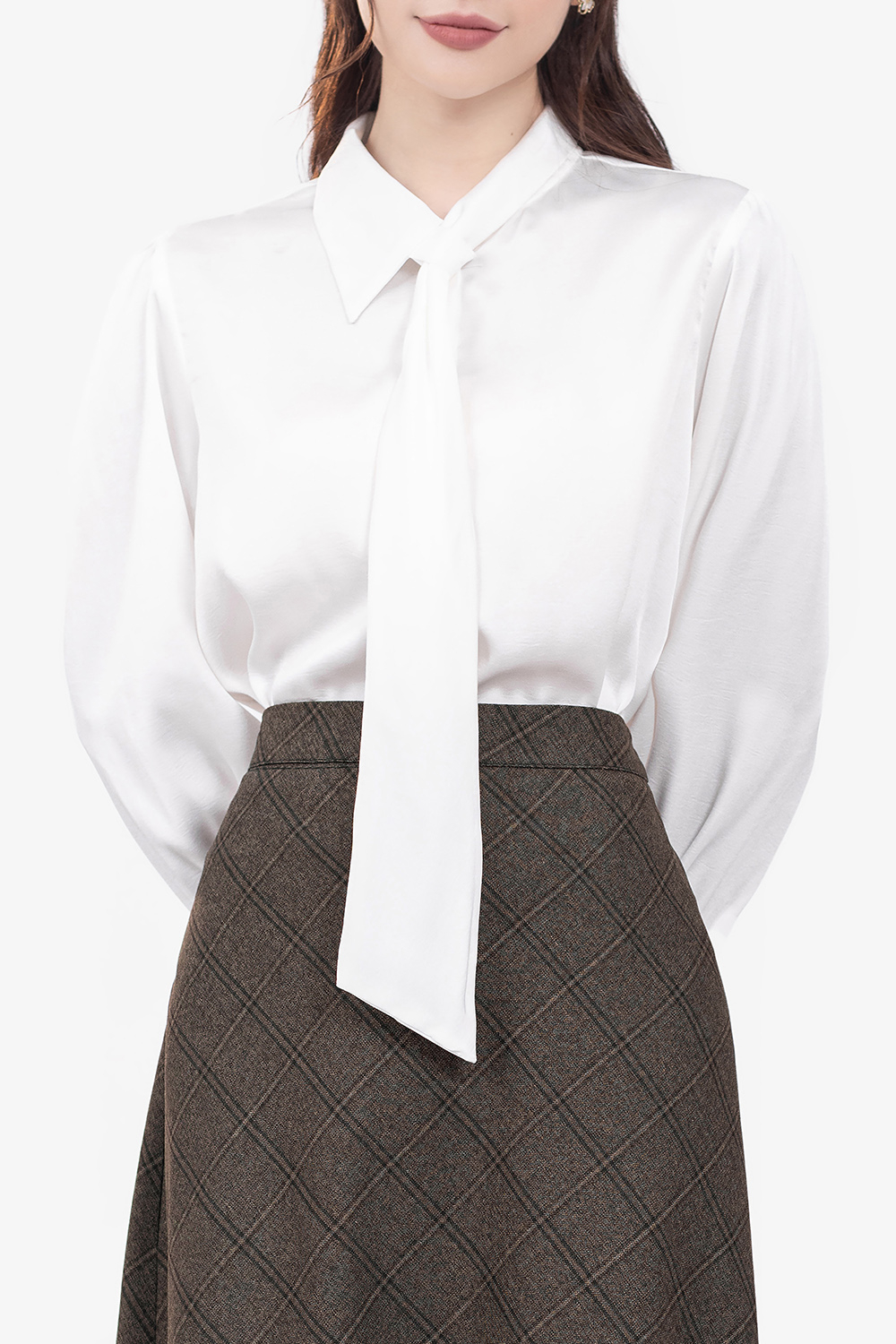 Áo sơ mi trắng tơ xà cừ tay dài