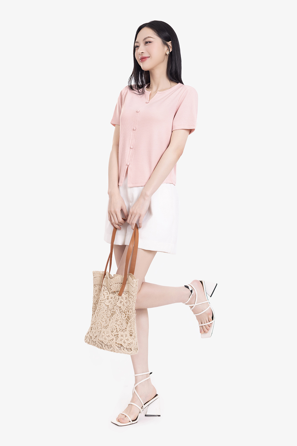 Áo thun gân cotton màu hồng phối nút