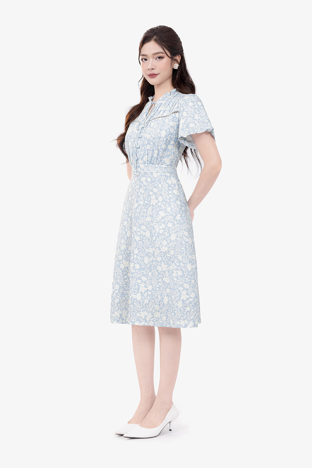 Đầm hoa xanh dáng xòe cổ phối nơ