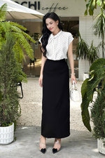 Áo kiểu nữ họa tiết chấm bi nhỏ cổ xoắn