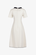 Đầm công sở chữ A cổ sen đen phối nút