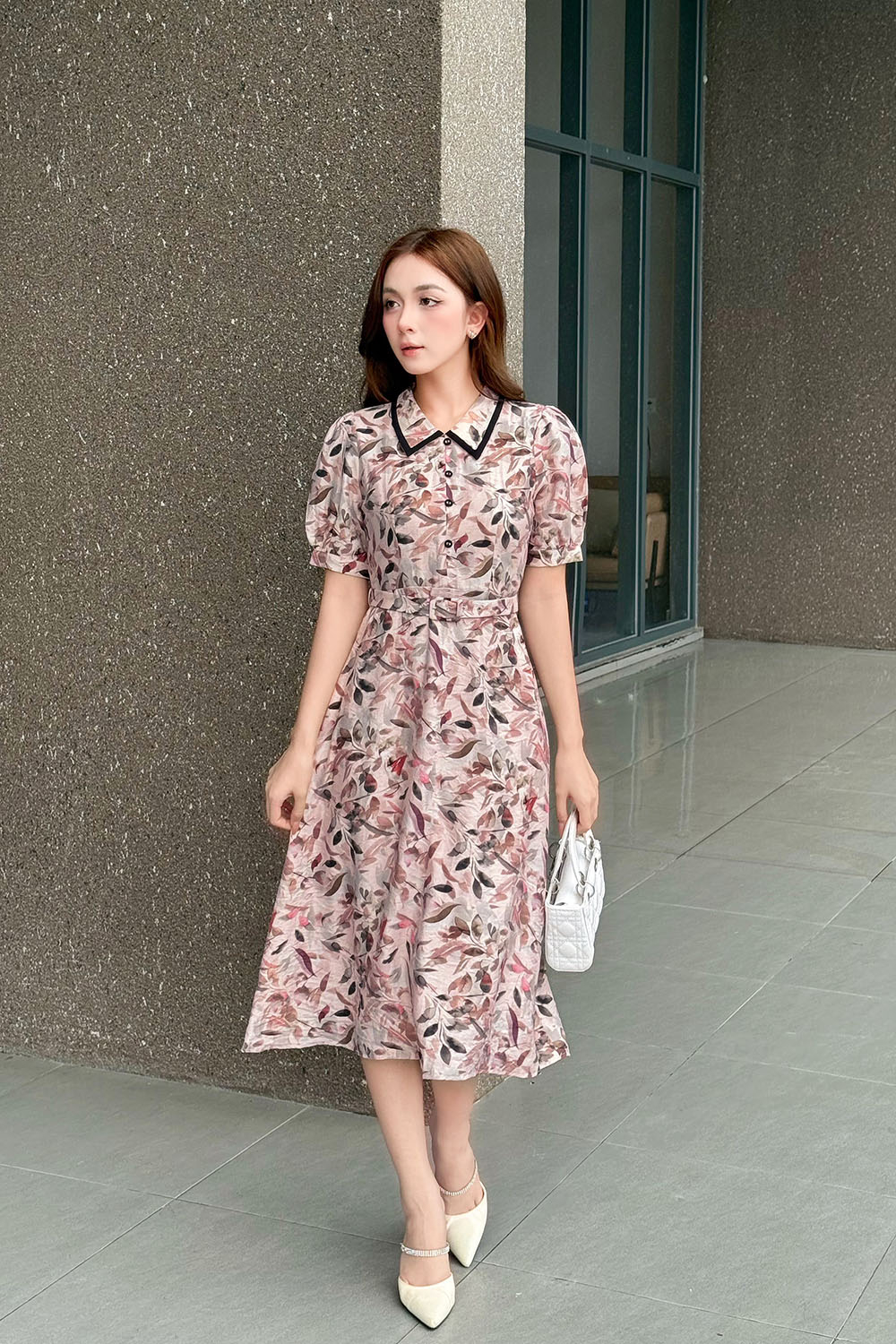 Đầm họa tiết chữ A cổ sơ mi phối nút