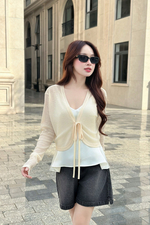 Áo khoác cardigan màu kem buộc dây eo
