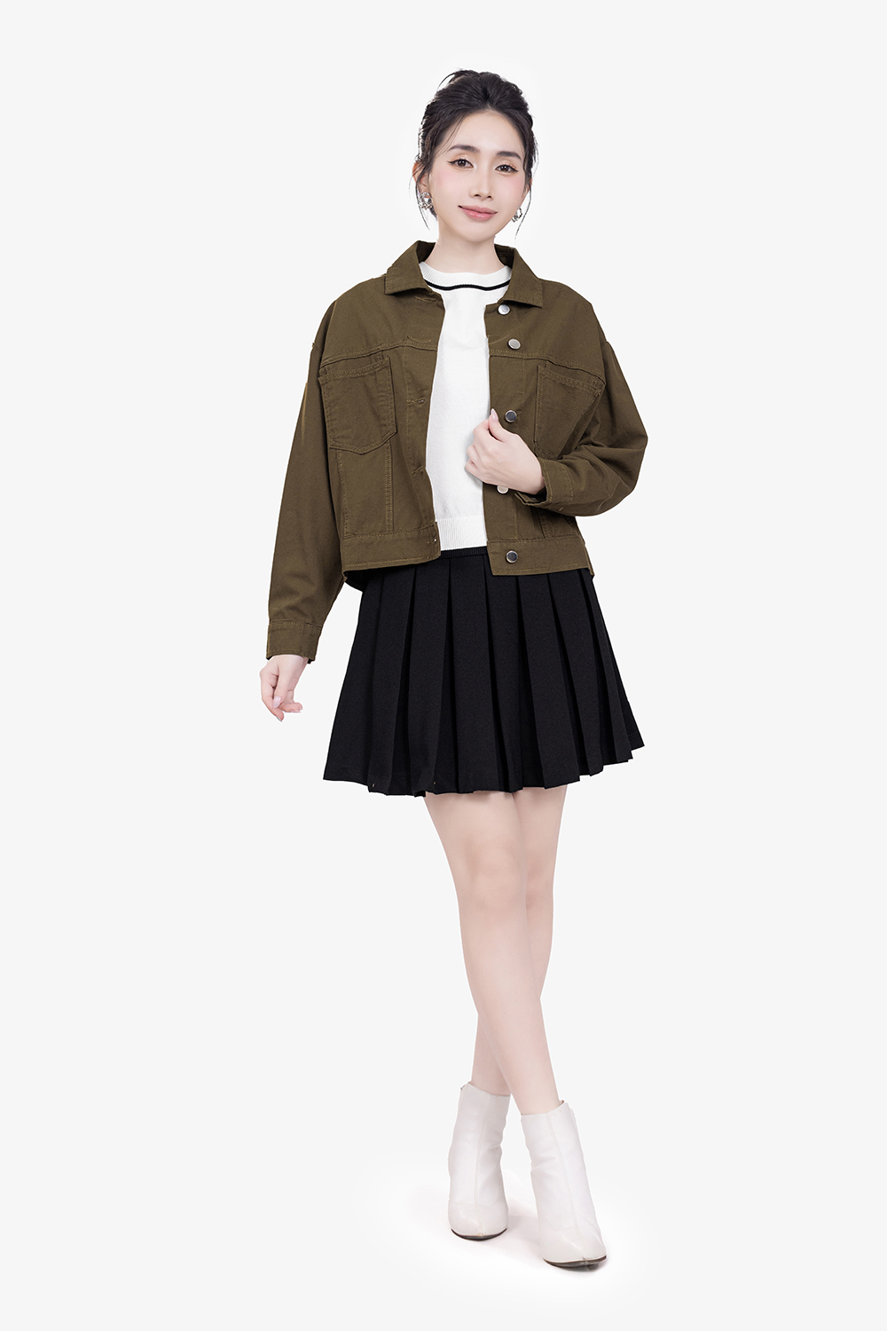 Áo khoác kaki nữ phối nút màu nâu rêu