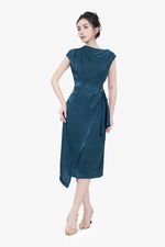 Đầm lụa xanh dự tiệc vạt đắp chéo