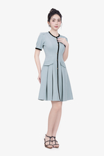 Đầm chữ A xếp ly màu xanh viền đen