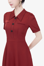 Đầm đỏ dáng xòe cổ sơ mi phối nút