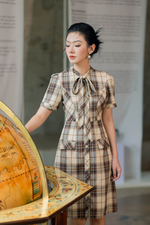 Đầm caro dáng chữ A cổ phối nơ