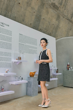 Đầm tweed đen phối trắng dáng chữ A