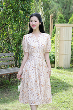 Đầm xòe họa tiết hoa phối nút