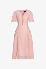 Đầm xòe hồng cổ V đính nơ phối ren