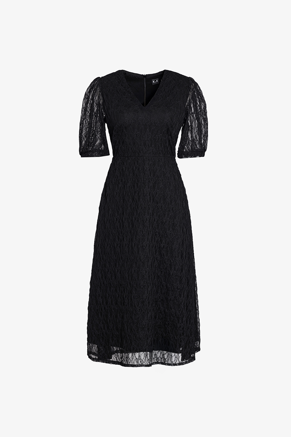 Đầm ren đen dáng xòe dài tay phồng