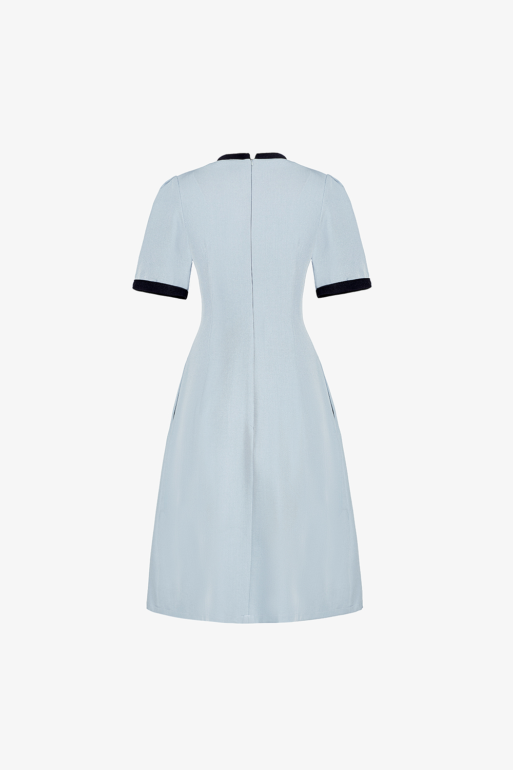 Đầm chữ A xếp ly màu xanh viền đen