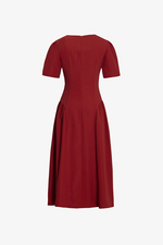 Đầm đỏ dáng xòe cổ V