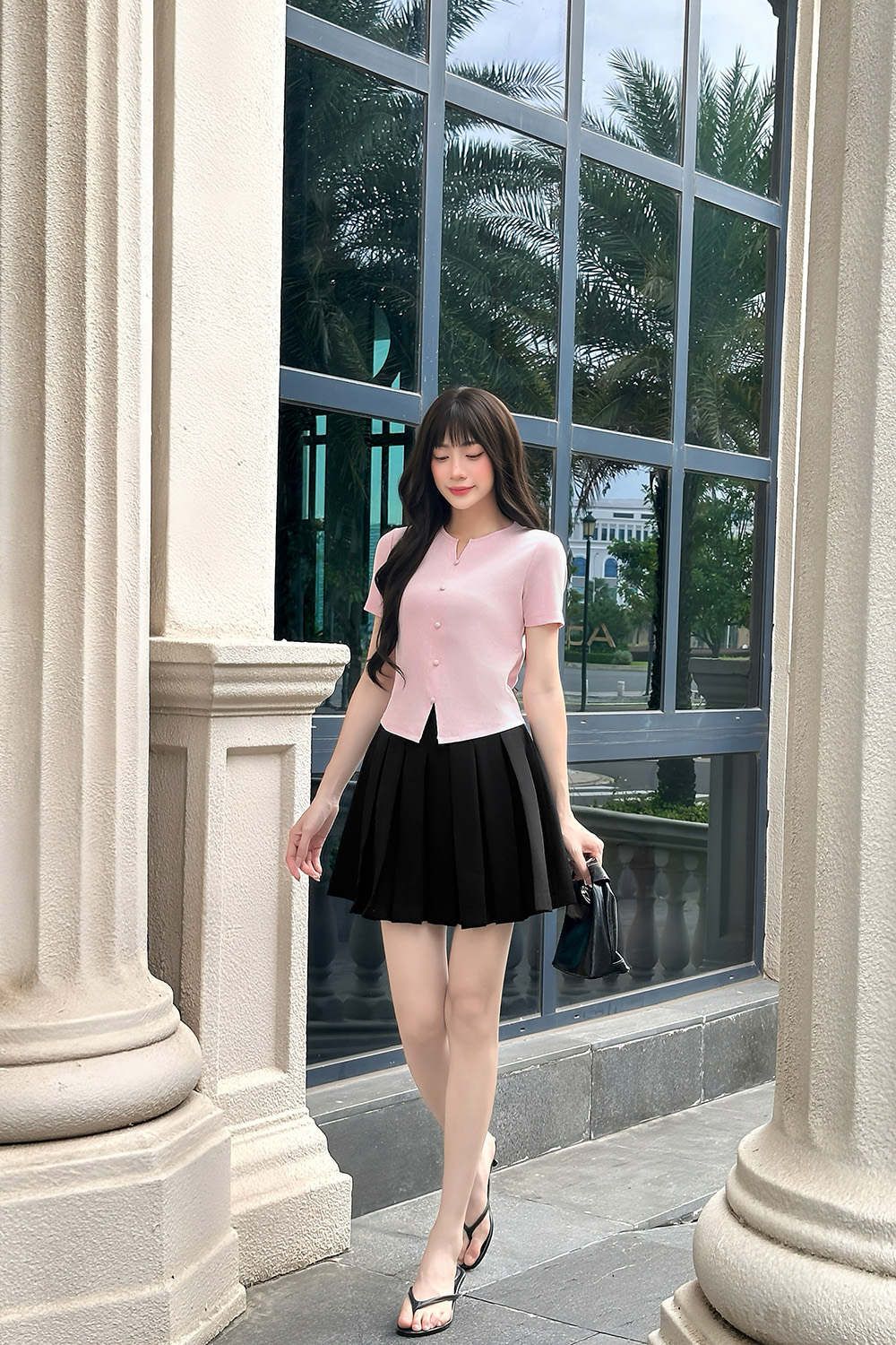 Áo thun gân cotton màu hồng phối nút