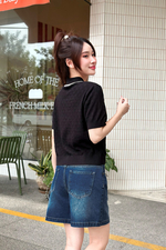 Áo len dệt kim nữ màu đen viền trắng