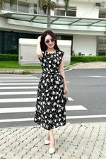 Đầm đen hoa dáng chữ A tùng đắp chéo