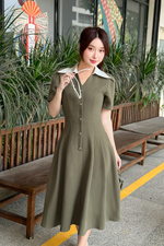 Đầm xòe công sở phối cổ sơ mi trắng