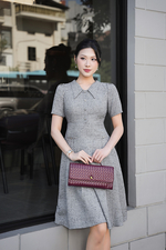 Đầm công sở dáng chữ A cổ lá nhọn