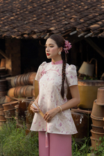 Áo kiểu Hồng Xuân