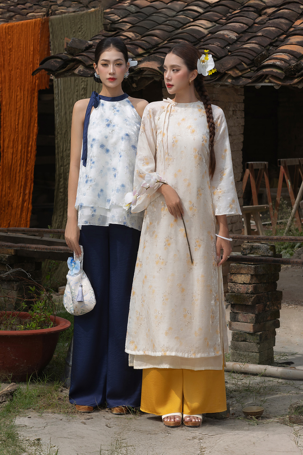 Áo yếm Lam Uyển