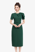 Đầm ôm dáng dài cổ phối nơ kèm thắt lưng