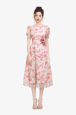 Đầm xoè hoa hồng đính hoa thủ công