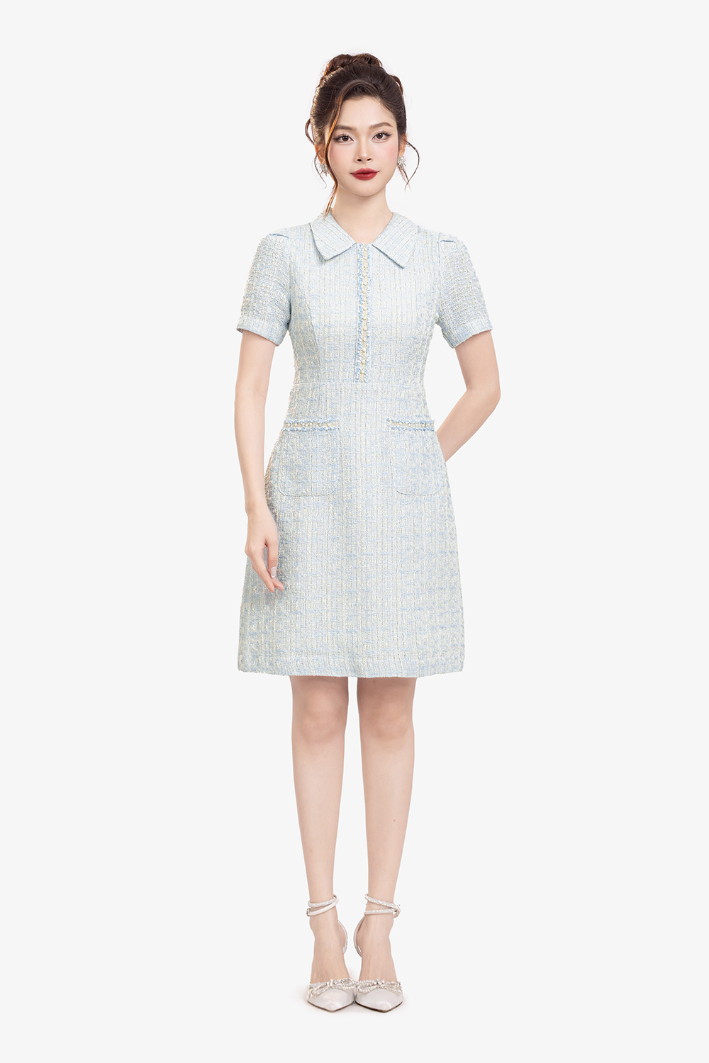 Đầm tweed chữ A màu xanh tay ngắn