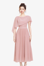 Đầm hồng dự tiệc dáng xòe xếp ly tay choàng