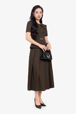 Chân váy xòe xếp ly màu nâu