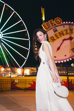 Đầm trắng dự tiệc dáng chữ A