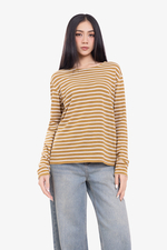 Áo thun nữ kẻ sọc tay dài màu nâu