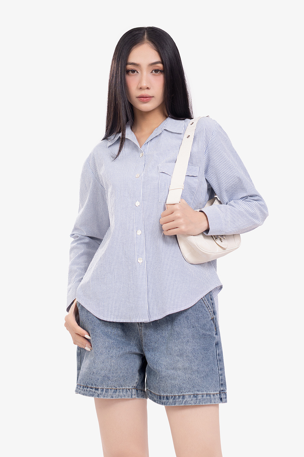 Áo sơ mi nữ kẻ sọc xanh trắng