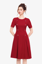 Đầm đỏ công sở dáng xòe xếp ly cổ tròn