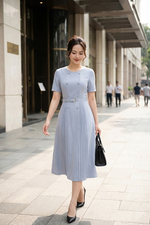 Đầm xanh công sở dáng xòe xếp ly