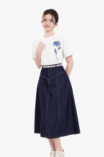 Chân váy denim dáng xòe viền chỉ