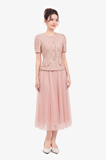 Chân váy lưới hồng dáng xòe dài