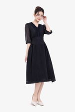 Đầm xòe tơ cổ V phối ren tay lỡ