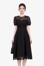 Đầm đen dáng xòe phối lưới hoa nhung