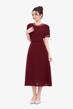 Đầm đỏ dáng dài cổ tròn phối viền trắng