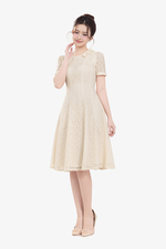 Đầm ren kem dự tiệc cổ tròn dáng xòe ngắn