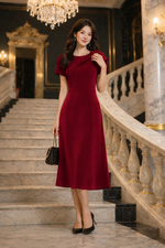 Đầm đỏ dự tiệc dáng A xòe phối nơ