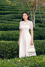 Đầm trắng dự tiệc phối ren đính hoa