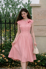 Đầm tơ dáng xòe màu hồng đính hoa