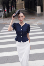 Áo kiểu công sở tay phồng phối nút