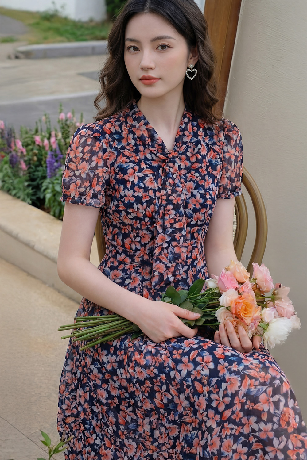 Đầm voan hoa dáng xòe cổ phối nơ